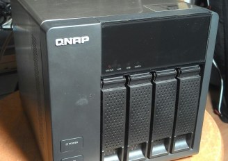 Qnap TS-412 NAS